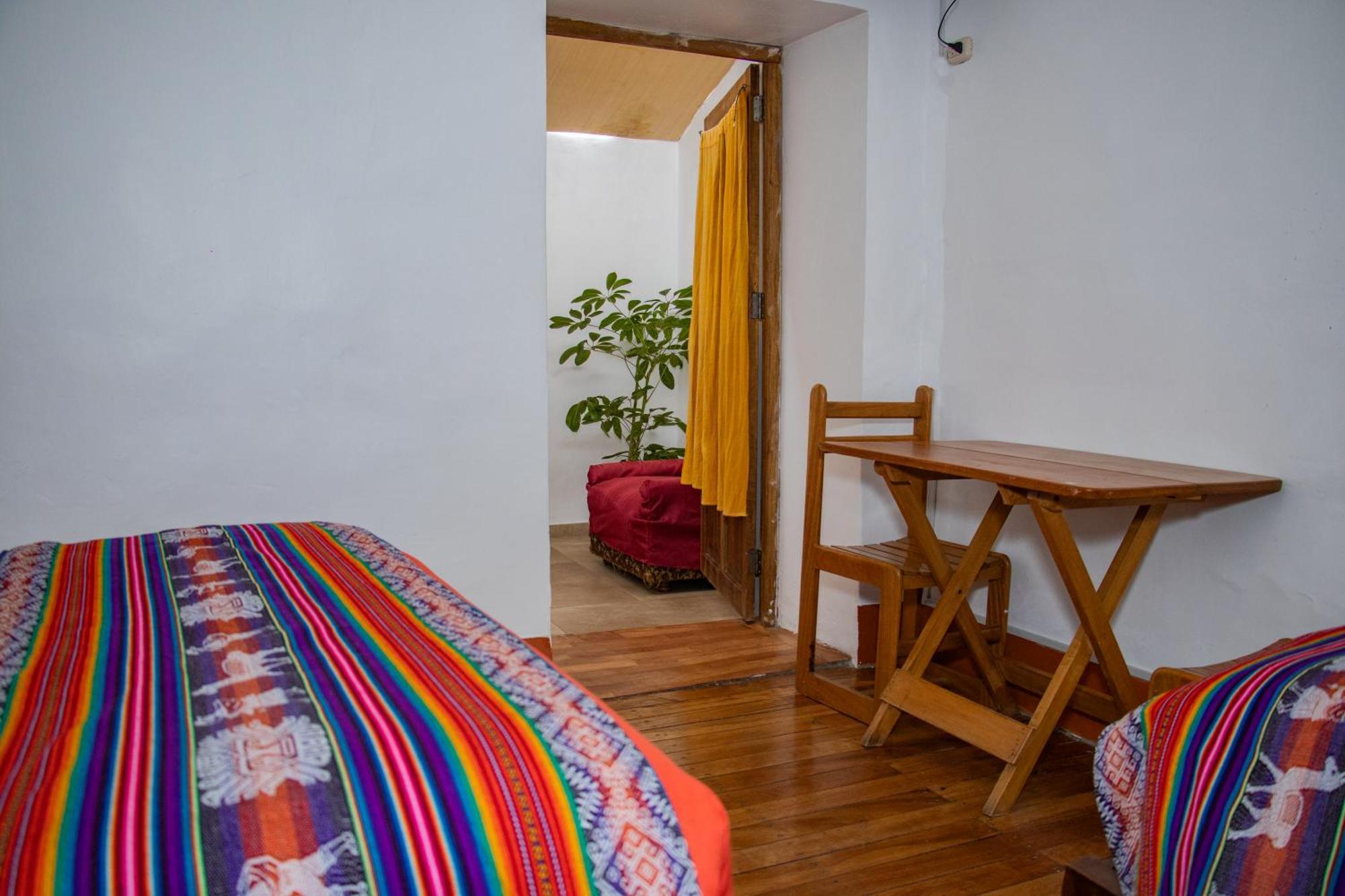 Tucan Hostal *