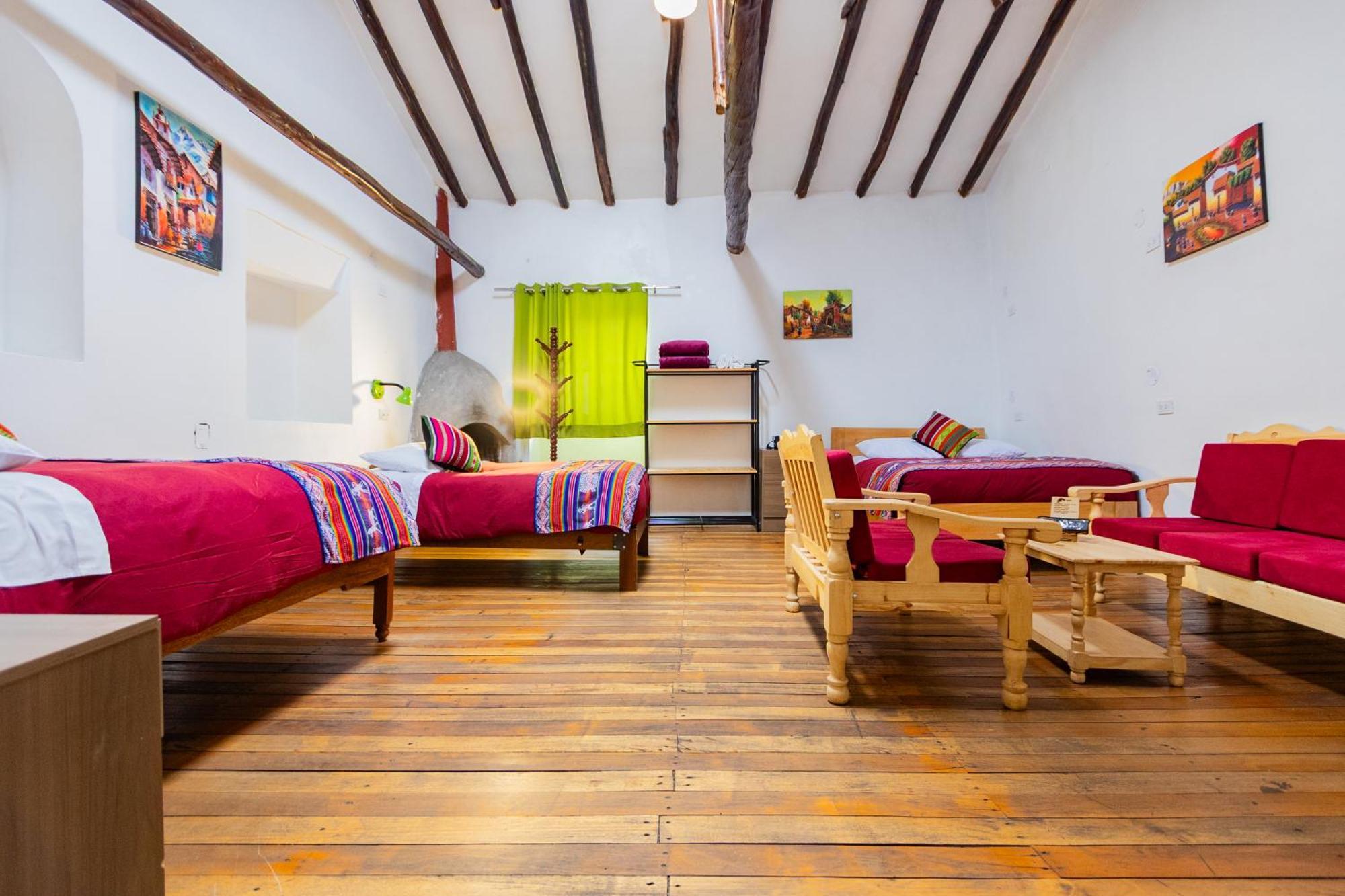 Tucan Hostal