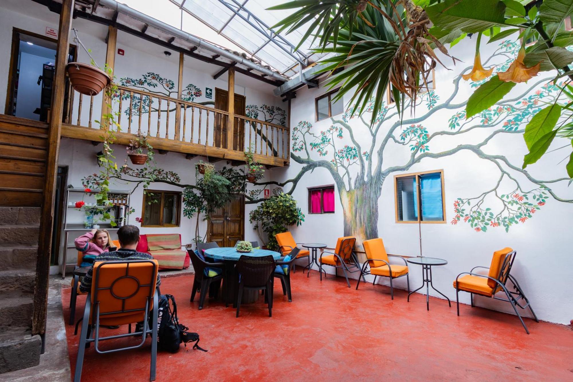Hostal Tucan *
