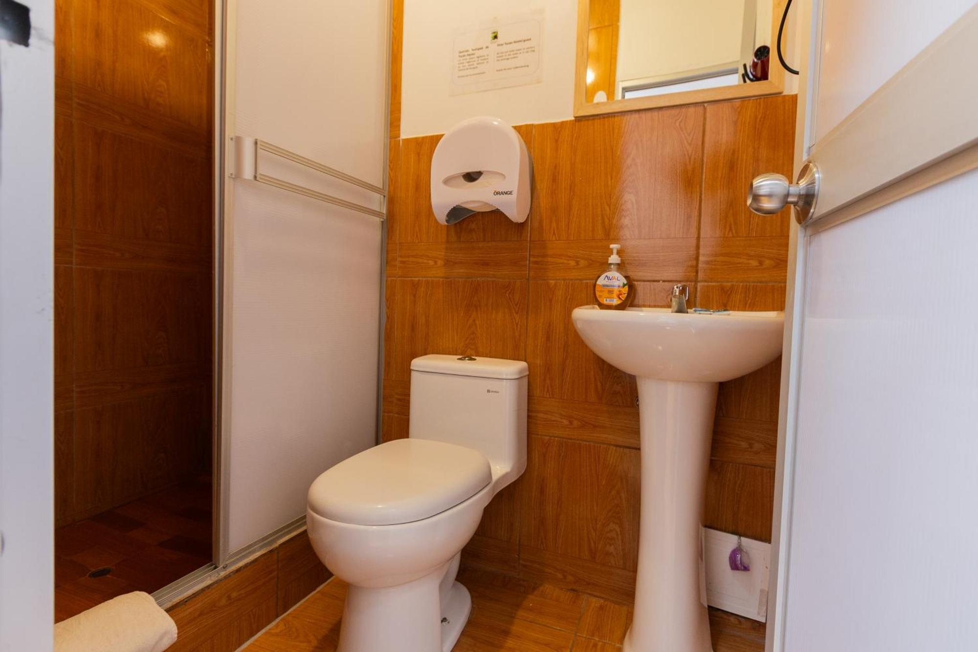Hostal Tucan